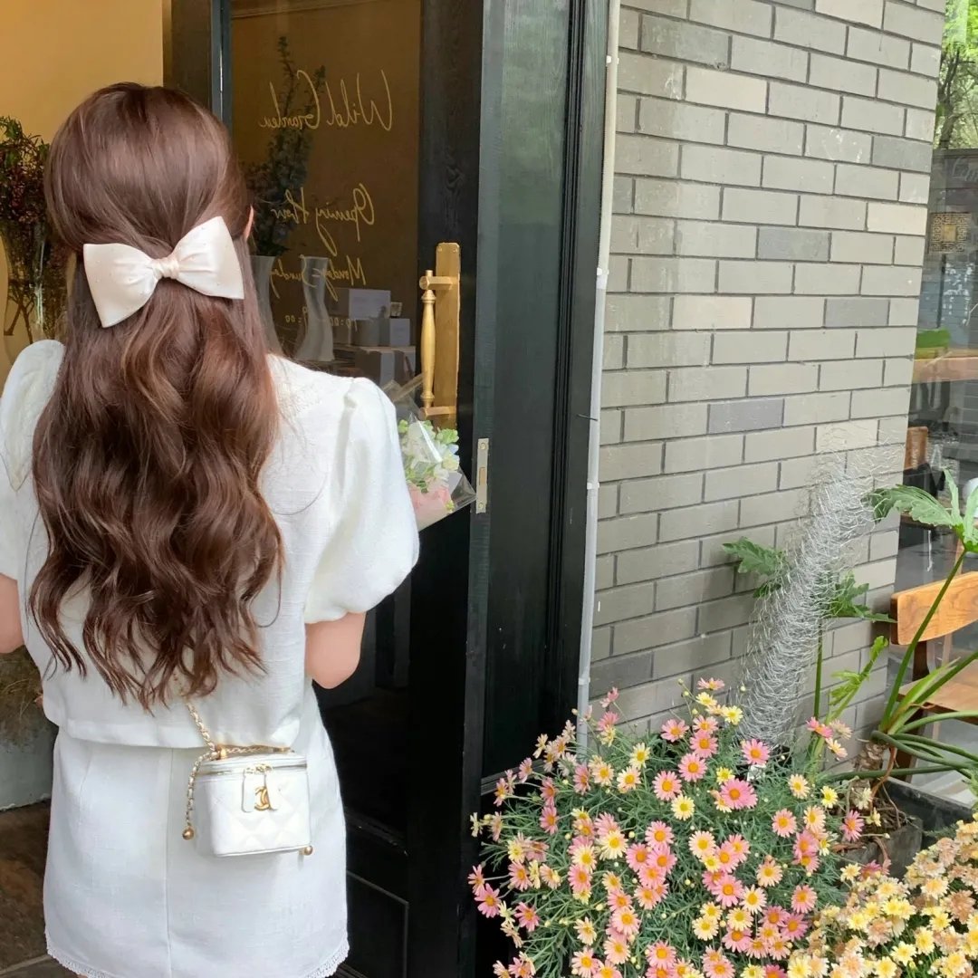 洞穴里的医院